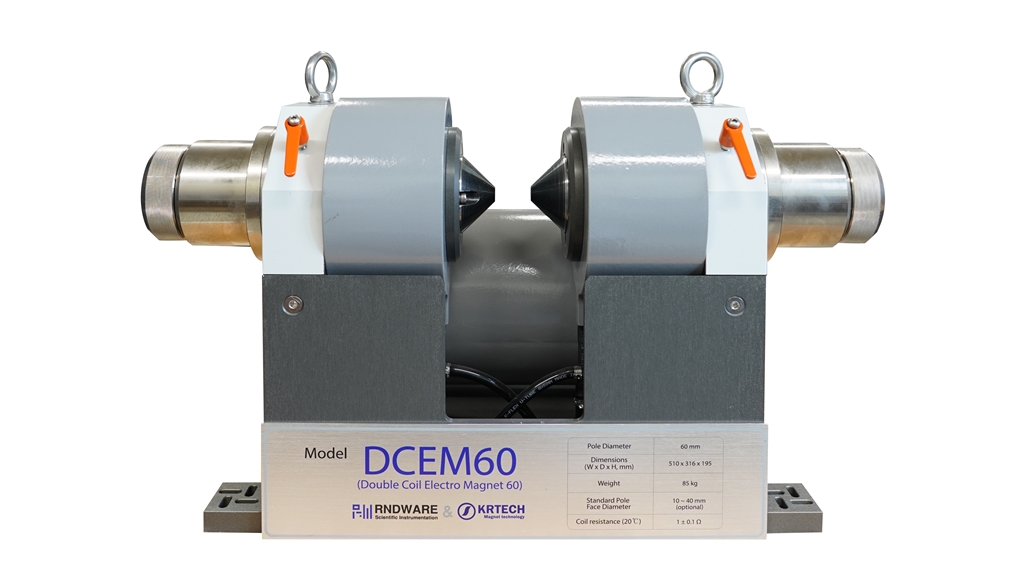 상용화 개발이 완료된 전자석 기반 물성측정장비 제품 중
    DCEM60 모델